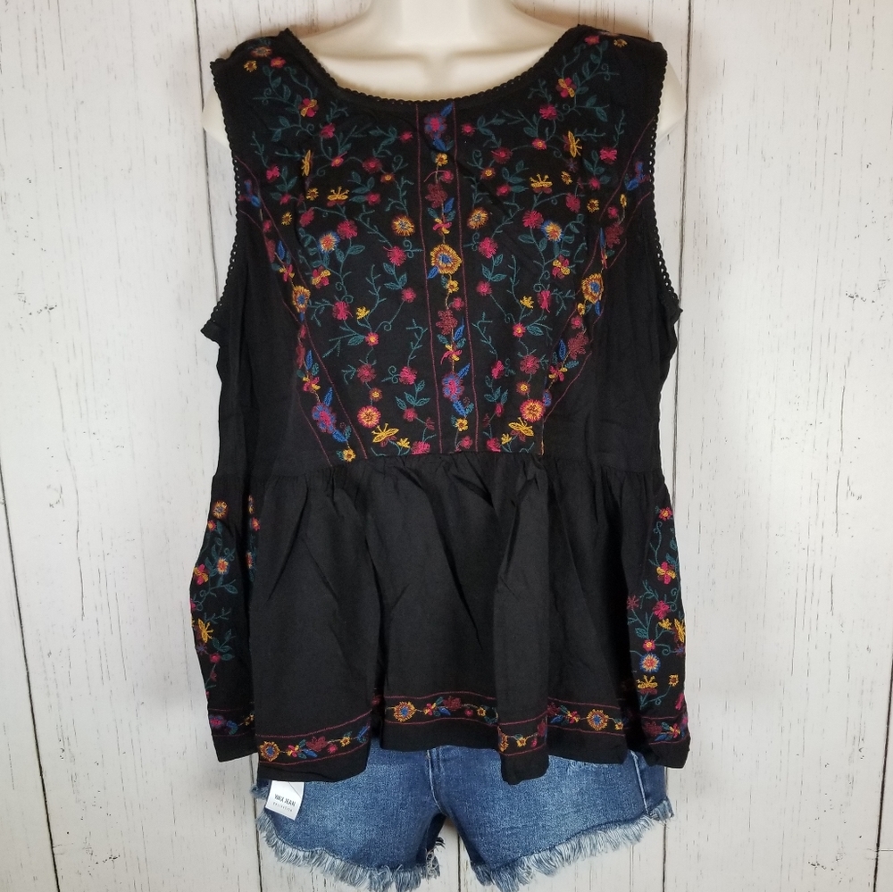 Umgee Boho Sleeveless Babydoll Embroidered Top - Picture 3 of 7